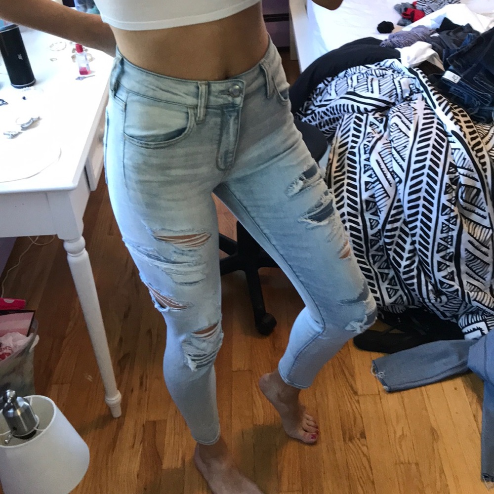 Distress Jeans